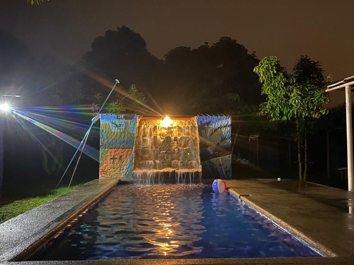 Hostal Eco-Aventura Montañita Dış mekan fotoğraf