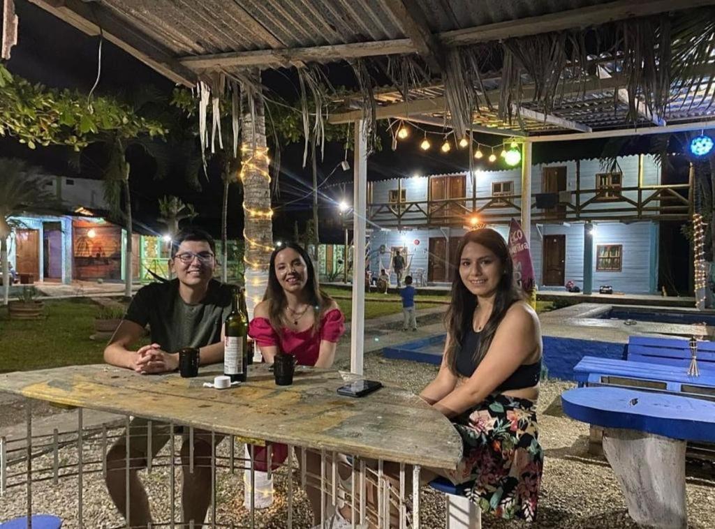 Hostal Eco-Aventura Montañita Dış mekan fotoğraf